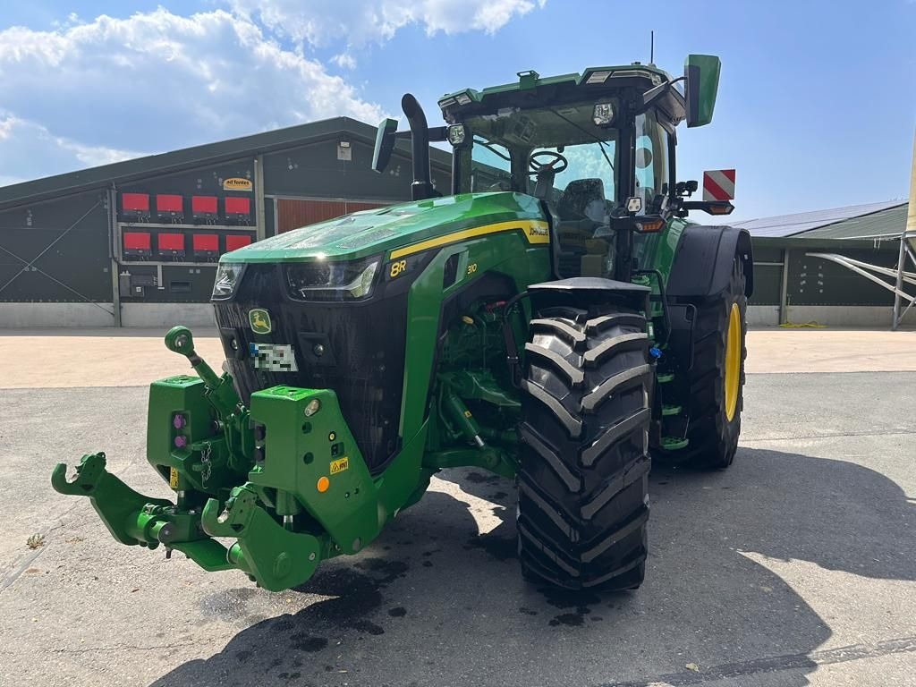 2023 John Deere 8R 310