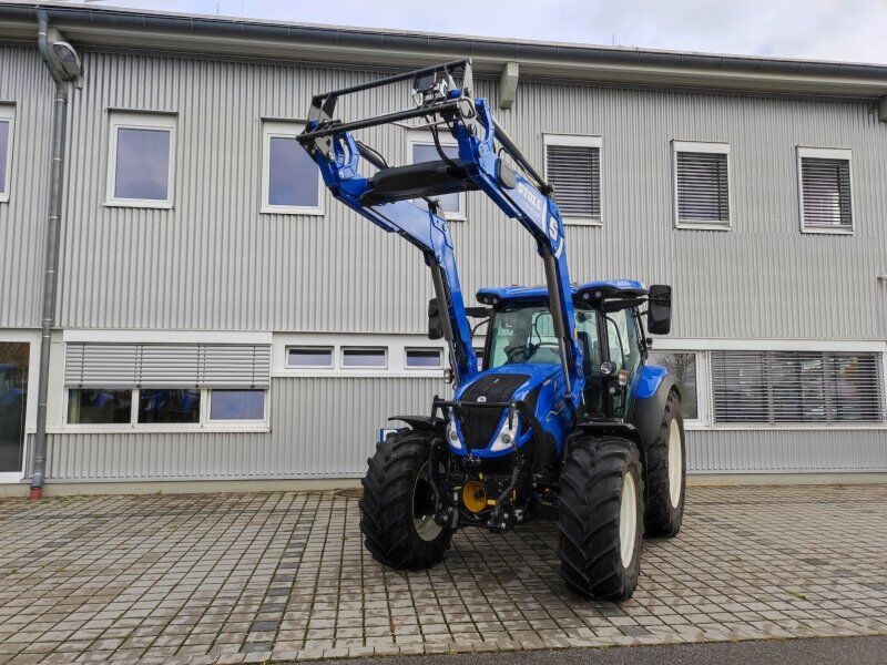 2023 New Holland T 5.140