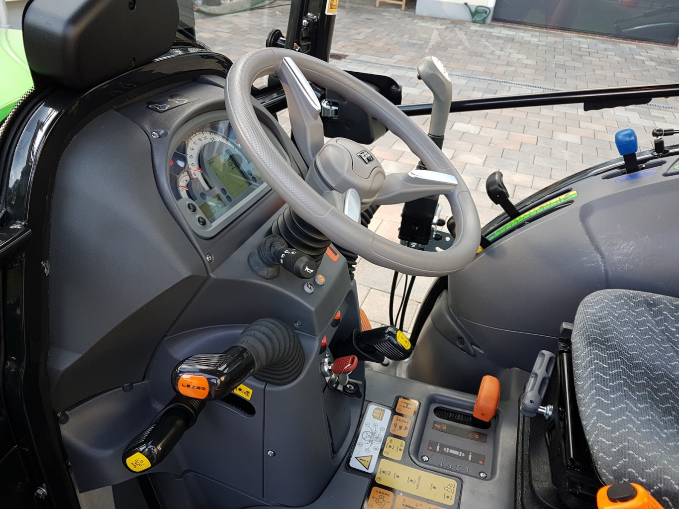2023 Deutz-Fahr Agrokid 3060 - Image 6