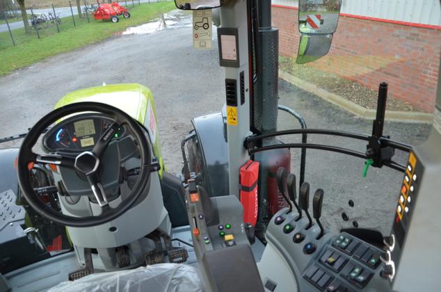 2020 Claas Arion 610 Hexashift - Image 5