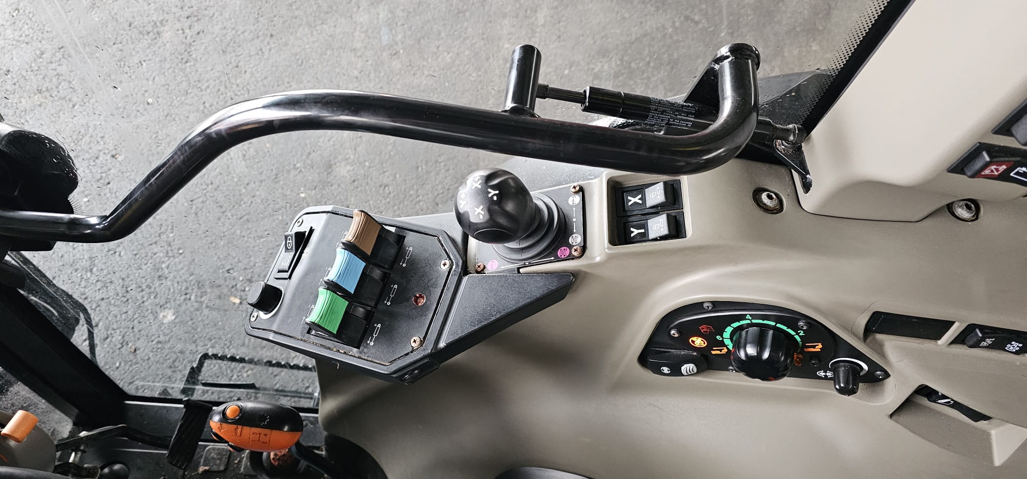 2020 Case IH Quantum 110 N - Image 8