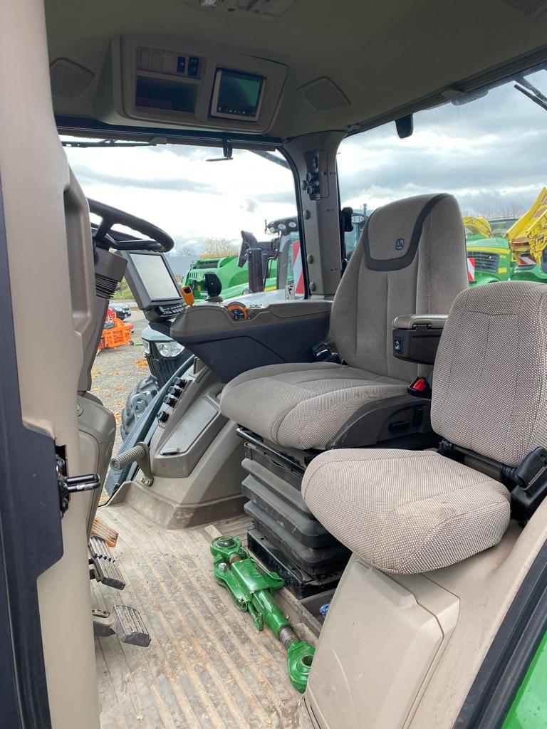 2021 John Deere 8R 410 - Image 8