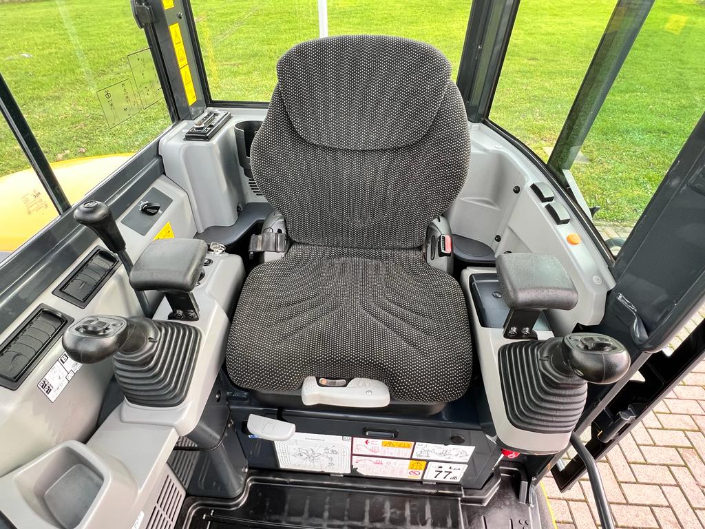 2022 Komatsu PC55MR-5EO - Image 7