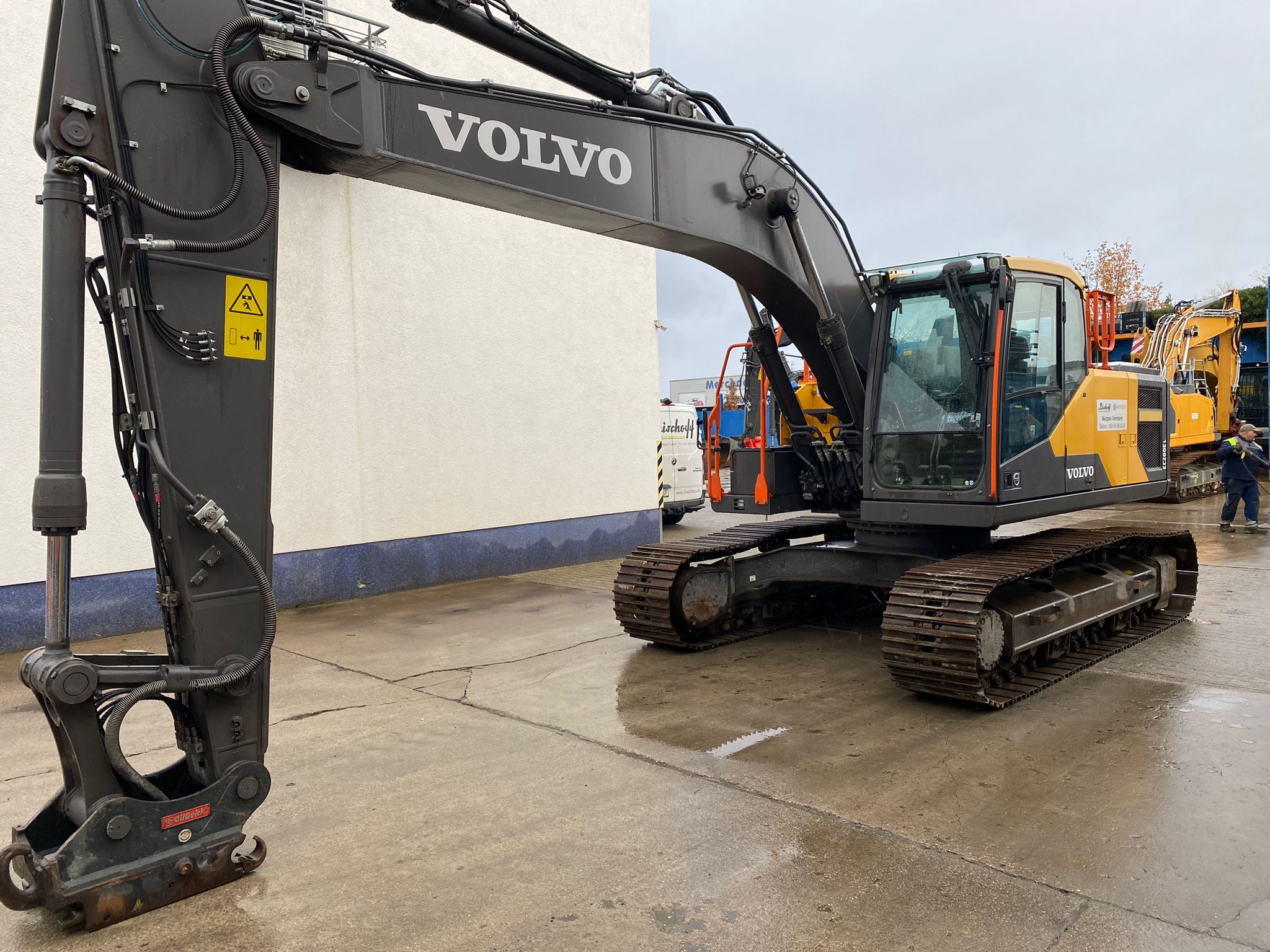 2022 Volvo EC200EL - Image 3