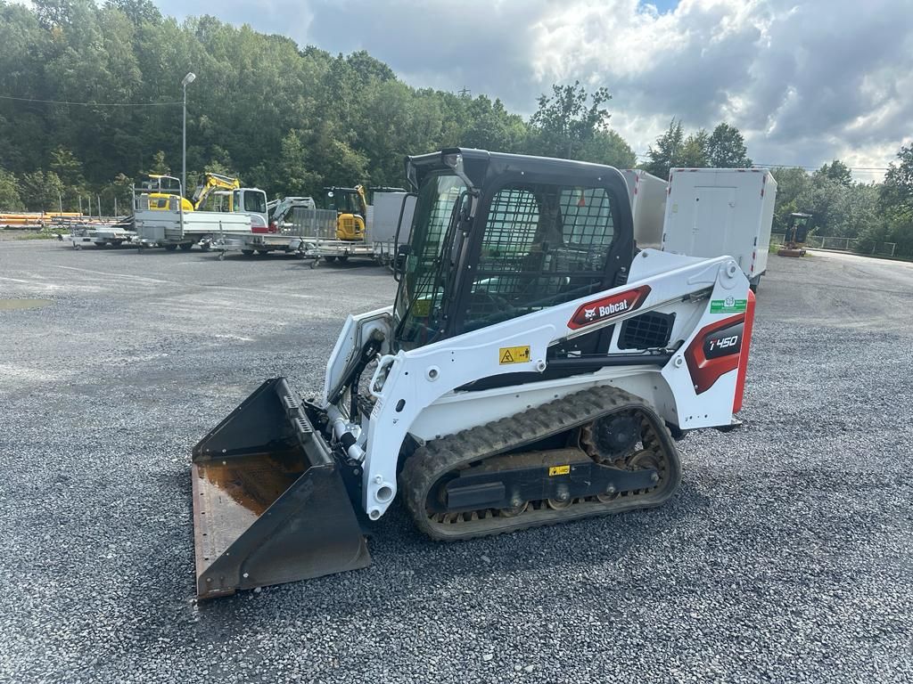 2022 Bobcat T450